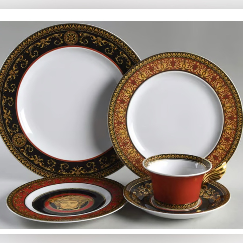 Versace Rosenthal Medusa Red Place Setting Set of Four